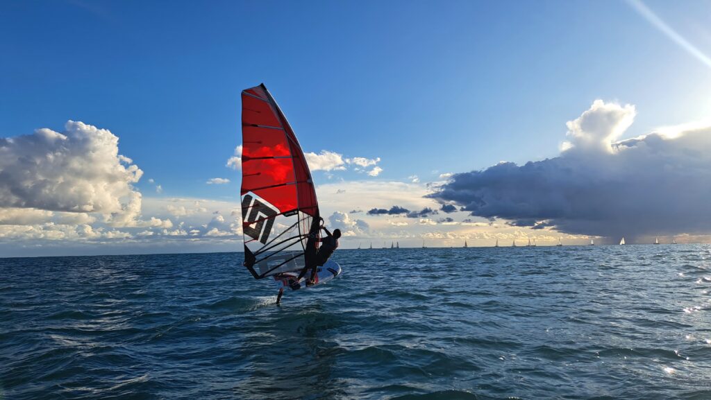 IQ FOIL 85 PATRIK ACTION IQ FOIL 85 PATRIK ACTION